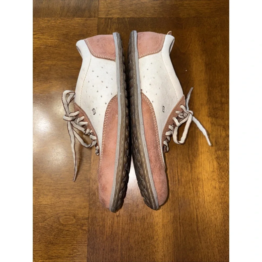 BORN Handcrafted Footwear‎ Shoes Size Women's 9.5  Bowling Type Loafer Lace Up